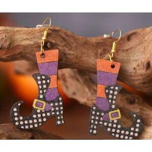NWT Wooden Halloween Wicked Witch Colorful Boot Dangle Earrings